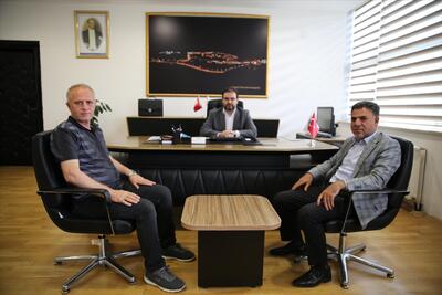 Genel Sekreterimiz Dr. Öğr. Üyesi Mustafa Cabir Altıntaş, tebrik kabullerine devam ediyor