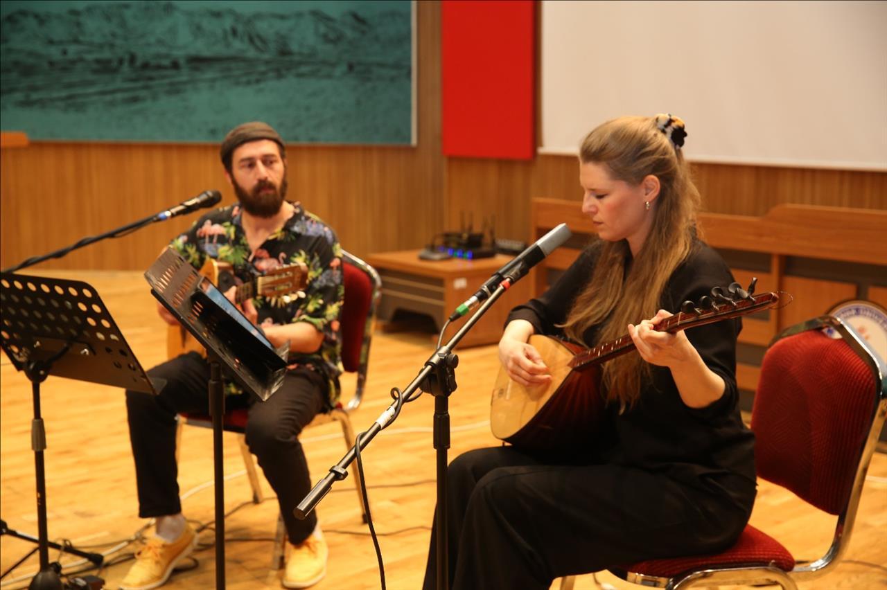 petra-nachtmanova-nin-universitemizdeki-konseri-yogun-ilgi-gordu