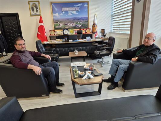 universitemiz-genel-sekreteri-doc-dr-mustafa-cabir-altintas-a-docentlik-tebrik-ziyaretleri