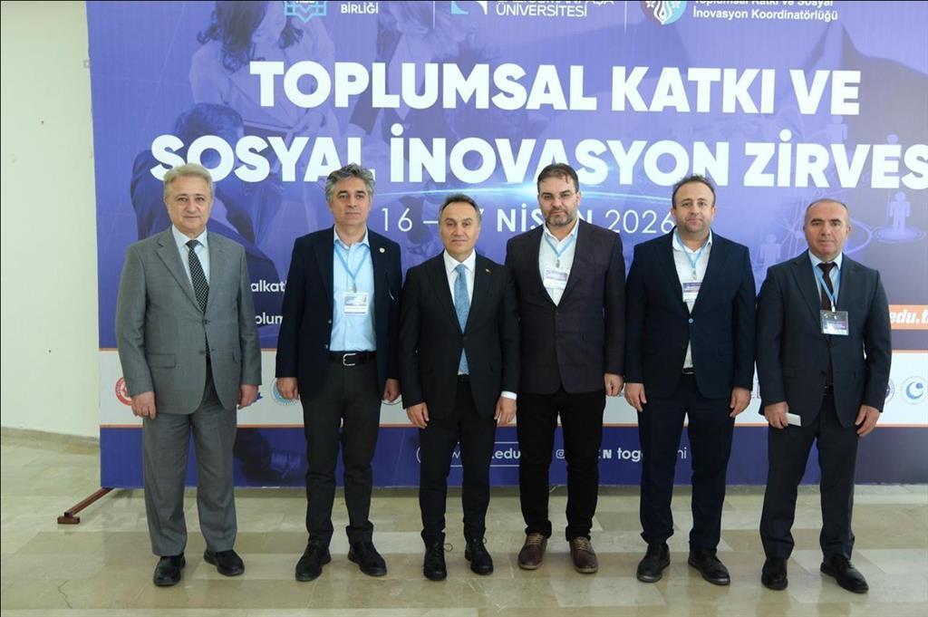 universitemiz-toplumsal-katki-ve-sosyal-inovasyon-zirvesine-3-proje-ile-katildi