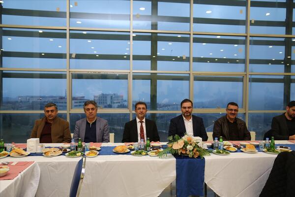 universitemizde-geleneksel-iftar-yemegi-birlik-ve-beraberlik-vurgusu